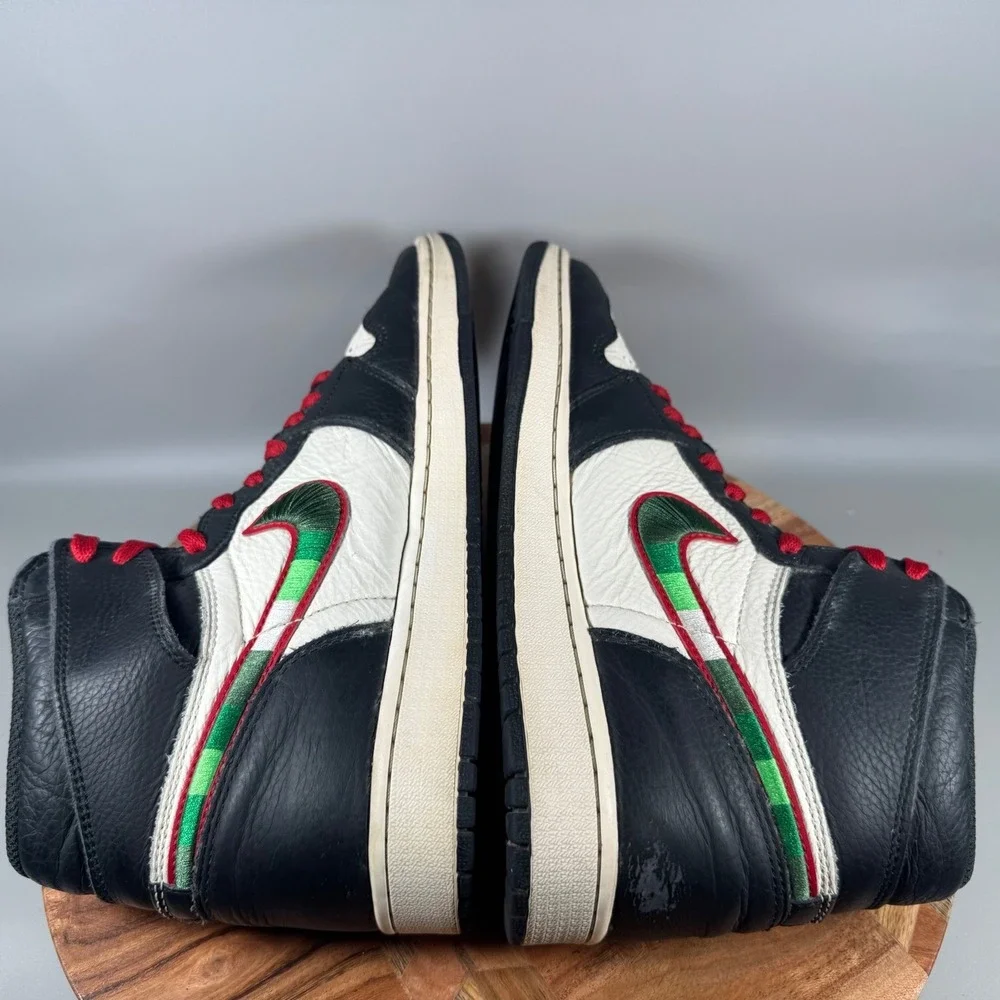 Jordan 1 Retro High‎ OG Sports Illustrated A Star Is Born 555088-015 Mens 10.5